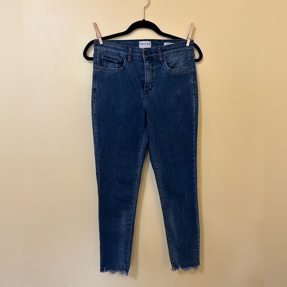 Frayed Women's Blue Jeans Ankle Skinny Frayed Hem Size 28